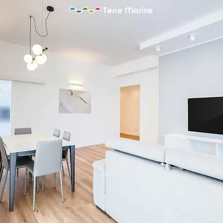 Gf Seaview House, Terre Marine شقة