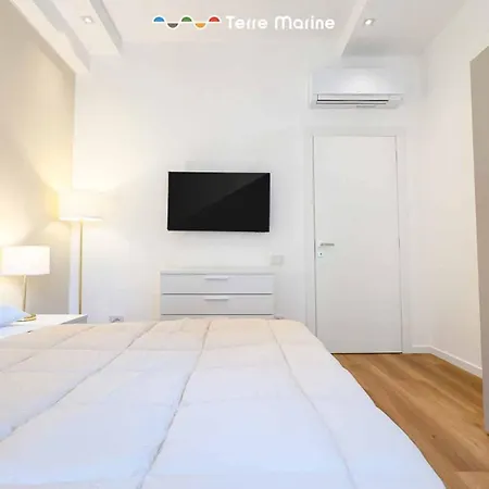 Gf Seaview House, Terre Marine